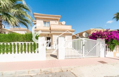 Вторичное жилье - Вилла - Orihuela-Costa - Playa Flamenca