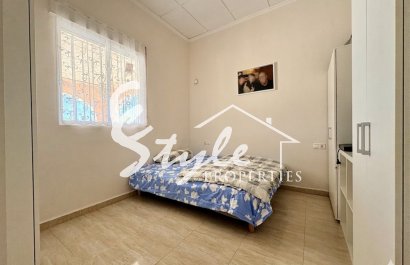 Reventa - Finca - Alicante - Dolores