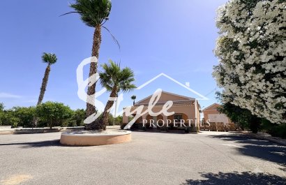 Reventa - Finca - Alicante - Dolores