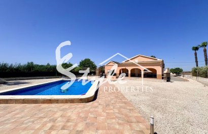 Reventa - Finca - Alicante - Dolores