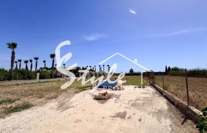 Reventa - Finca - Alicante - Dolores