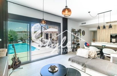 Resale - Villa - Algorfa - La Finca Golf