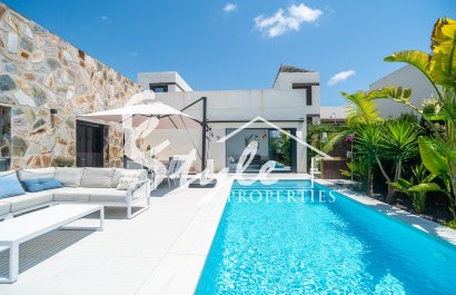 Resale - Villa - Algorfa - La Finca Golf