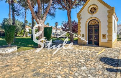 Resale - Apartament  - Torrevieja - Los Balcones