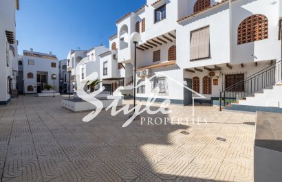 Вторичное жилье - Apartment / Duplex - Torrevieja - Торревьеха