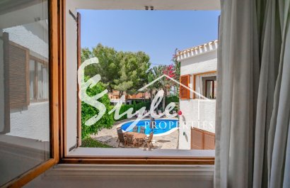 Resale - Villa - Cabo Roig