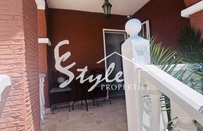 Resale - Villa - Orihuela-Costa - Villamartin