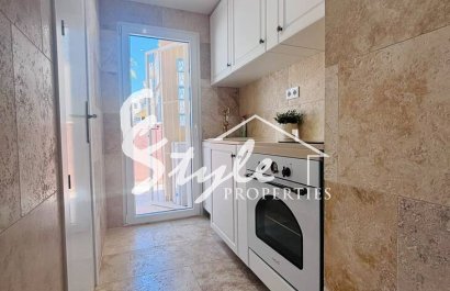 Resale - Villa - Orihuela-Costa - Villamartin