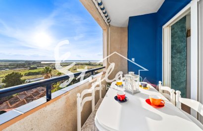 Resale - Apartament  - Torrevieja - La Mata