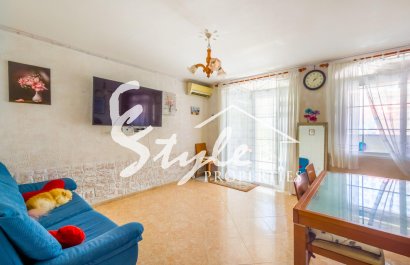 Resale - Apartament  - Torrevieja - El limonar
