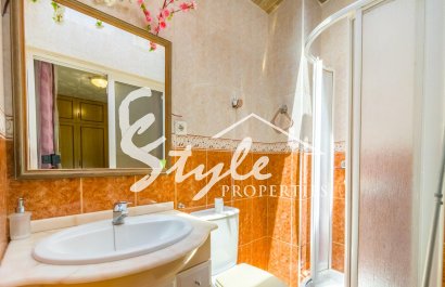 Resale - Apartament  - Torrevieja - El limonar