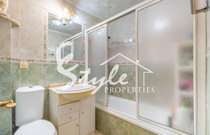 Resale - Apartament  - Torrevieja - El limonar