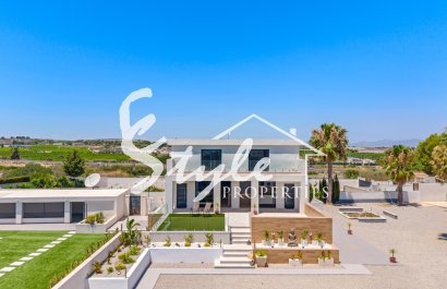 Resale - Village house - Los Montesinos - La Herada