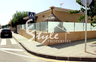 Resale - Villa - Pilar de la Horadada - La Torre De La Horadada