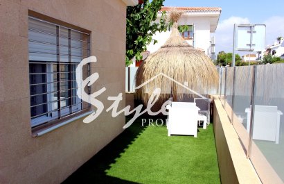 Resale - Villa - Pilar de la Horadada - La Torre De La Horadada