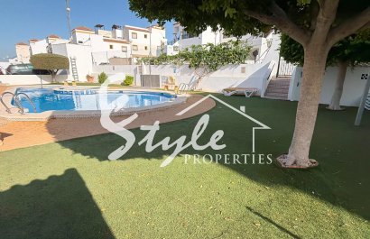 Resale - Apartament  - Entre Naranjos - Entre Naranjos - Vistabella Golf