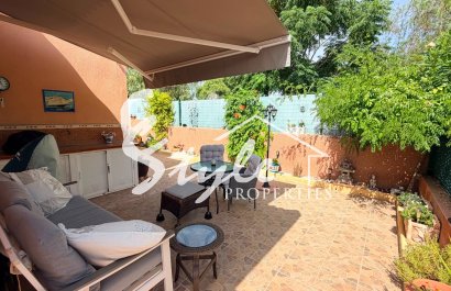 Resale - Villa - Los Montesinos - La Herada