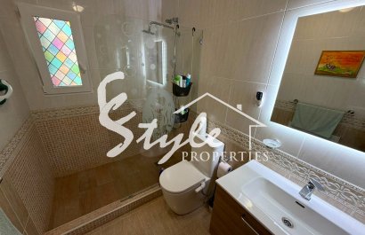 Resale - Villa - Los Montesinos - La Herada