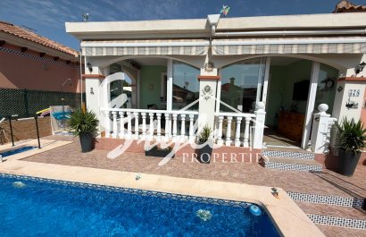 Resale - Villa - Los Montesinos - La Herada