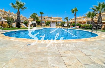 Resale - Townhouse - Orihuela-Costa - Punta Prima