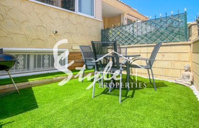 Resale - Townhouse - Orihuela-Costa - Punta Prima