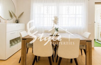 Resale - Townhouse - Orihuela-Costa - Punta Prima