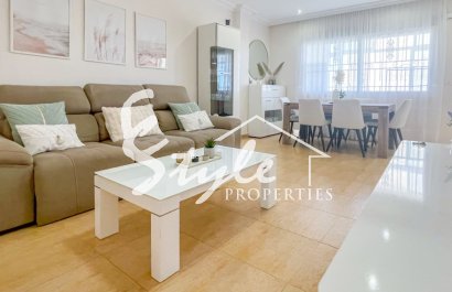 Resale - Townhouse - Orihuela-Costa - Punta Prima
