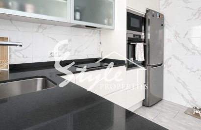 Resale - Townhouse - Orihuela-Costa - Punta Prima