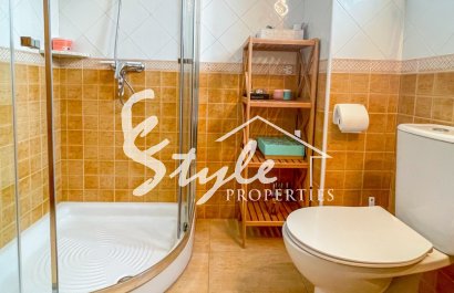 Resale - Townhouse - Orihuela-Costa - Punta Prima