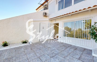 Resale - Apartament  - Orihuela-Costa - Villamartin