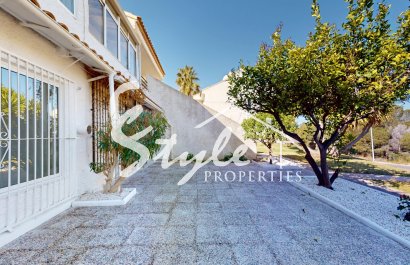 Resale - Apartament  - Orihuela-Costa - Villamartin