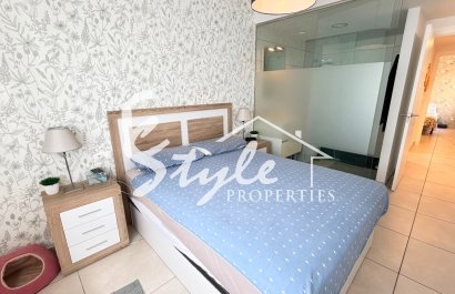 Resale - Apartament  - Torrevieja - Aguas Nuevas