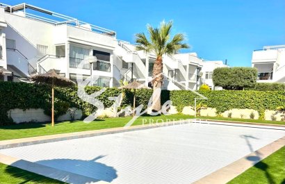 Resale - Apartament  - Torrevieja - Aguas Nuevas
