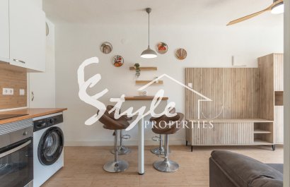 Resale - Apartament  - Torrevieja - Lago Jardin