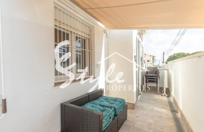 Resale - Apartament  - Torrevieja - Lago Jardin