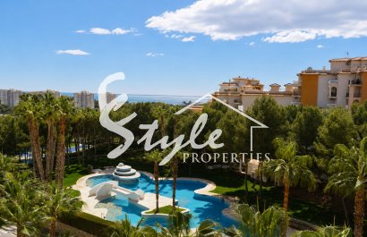 Resale - Apartament  - Villamartín - Campoamor