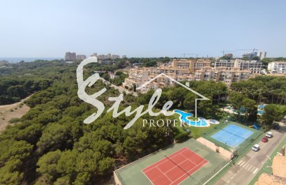 Resale - Apartament  - Villamartín - Campoamor