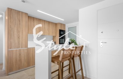 Resale - Apartament  - Villamartín - Punta Prima