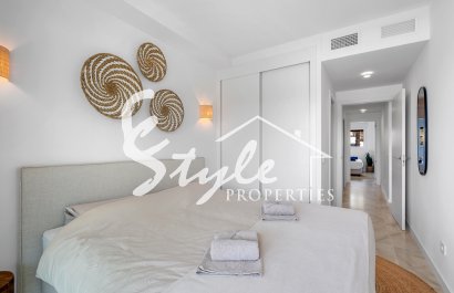 Resale - Apartament  - Villamartín - Punta Prima