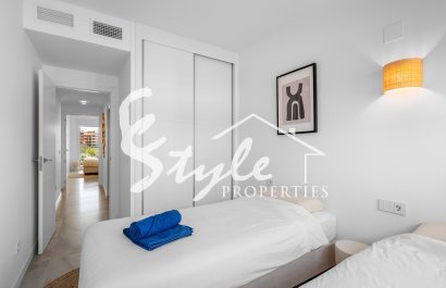 Resale - Apartament  - Villamartín - Punta Prima
