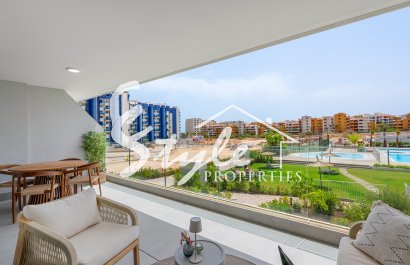 Resale - Apartament  - Villamartín - Punta Prima