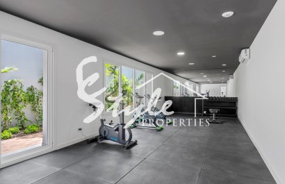 Resale - Apartament  - Villamartín - Punta Prima