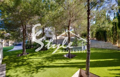 Вторичное жилье - Вилла - Las Colinas Golf
