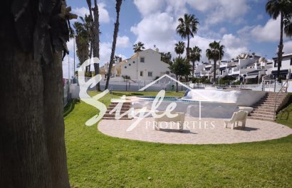 Resale - Townhouse - Orihuela-Costa - Los Dolses