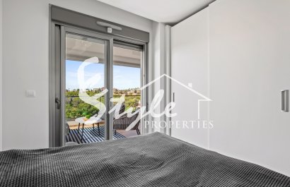 Resale - Apartament  - Orihuela-Costa - Villamartin