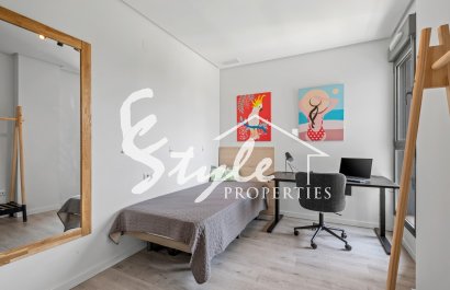 Resale - Apartament  - Orihuela-Costa - Villamartin