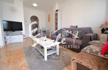 В продаже очаровательная квартира в La Ciñuelica, Пунта Прима, Ориуэла Коста. ID2350