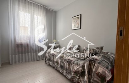 Resale - Apartament  - Torrevieja - Costa Blanca Sur