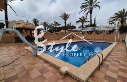 Resale - Villa - Orihuela-Costa - Costa Blanca Sur
