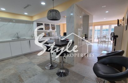 Resale - Villa - Orihuela-Costa - Costa Blanca Sur